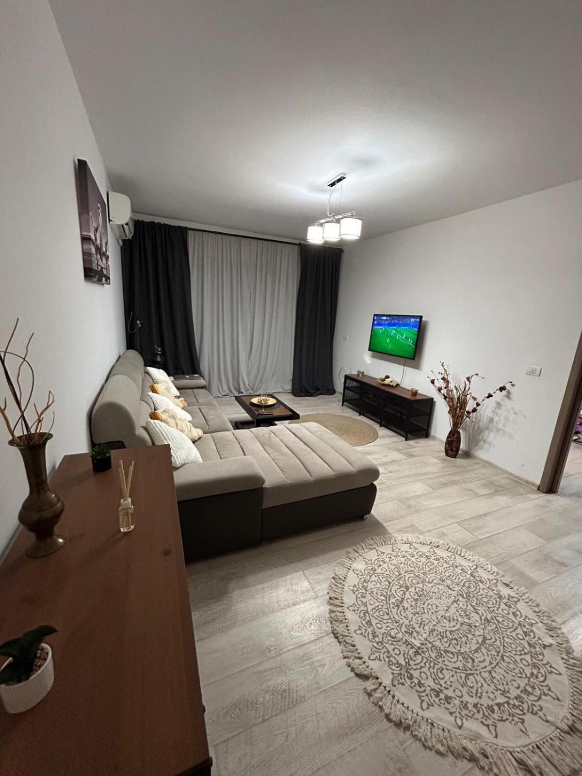 Cozy Apartment 130E By Plaza Bukarest Kültér fotó